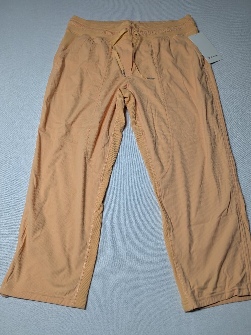 NWT Dance Studio Mid-Rise Cropped Pants - Size 14